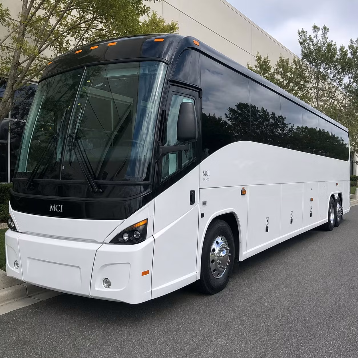 corporate and convention groups traveling through palm coast get the logistics right the first time